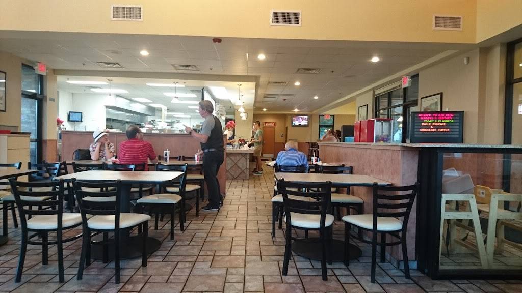 Big Deal Burgers & Custard 1440 S 84th St, West Allis, WI 53214, USA