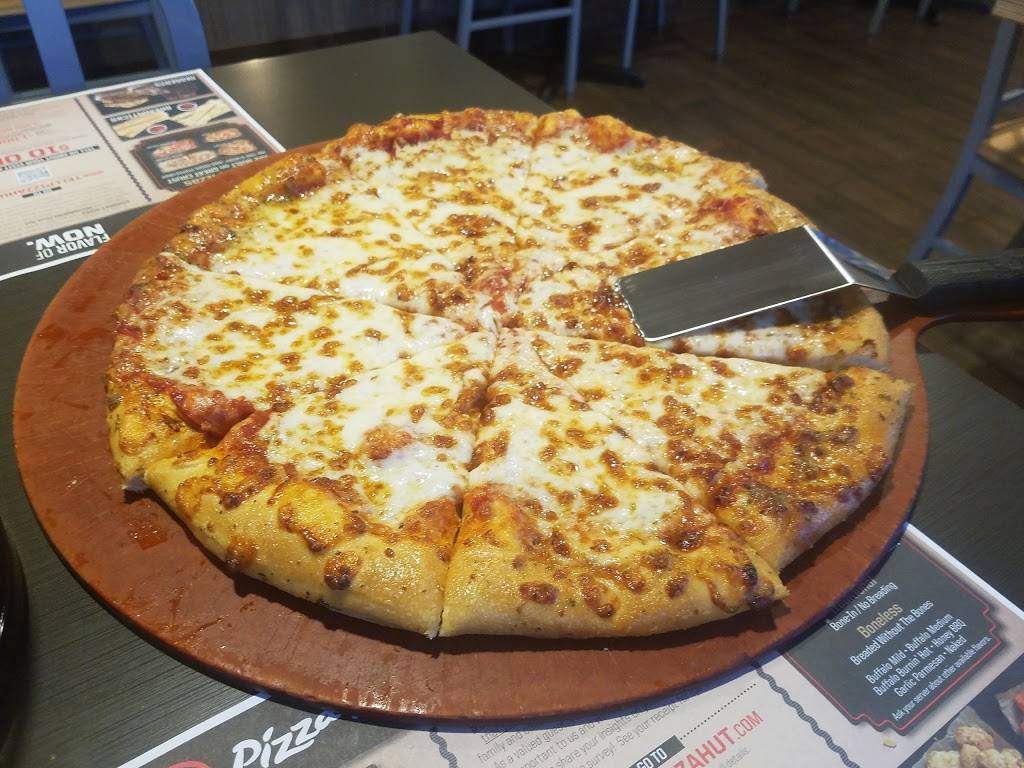 pizza hut tomah wi 54660