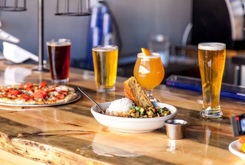 Trailhead Taphouse & Kitchen | restaurant | 811 12th St, Golden, CO 80401, USA | 7206389009 OR +1 720-638-9009