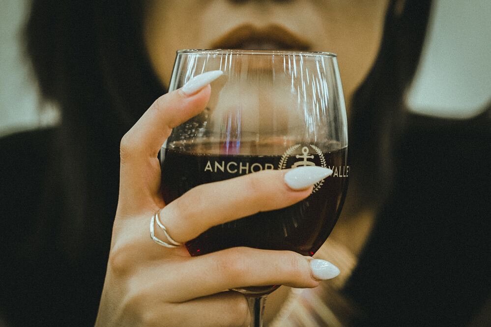 Anchor Valley Wine Bar and Tasting Room | restaurant | 150 S Oregon St Suite A, Jacksonville, OR 97530, USA | 5417022355 OR +1 541-702-2355
