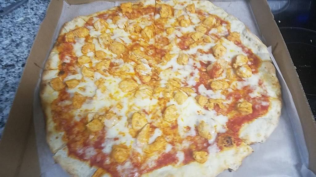 Christians Pizza | meal takeaway | 404 N Harrison St, Richmond, VA 23220, USA | 8042041643 OR +1 804-204-1643