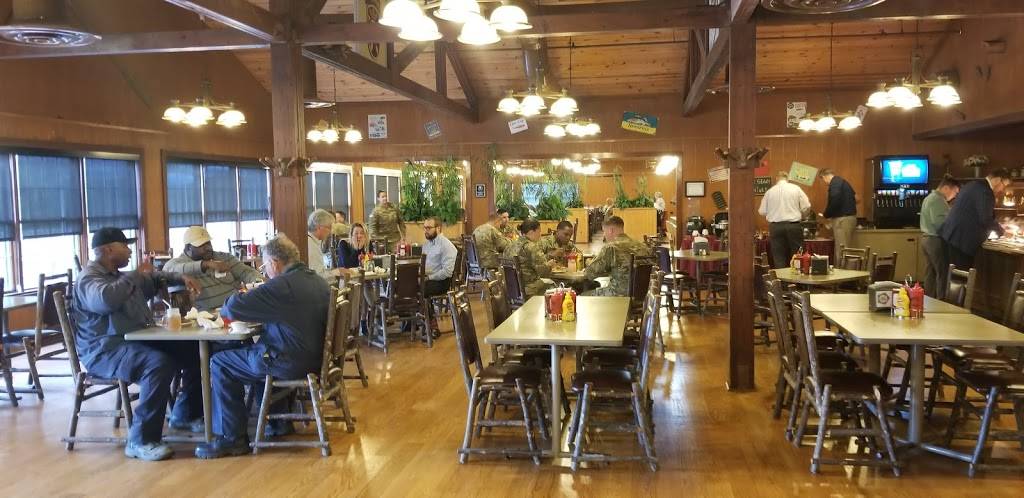 McKellars Lodge | restaurant | 0-9127 Gruber Rd, Fort Bragg, NC 28307, USA | 9109075253 OR +1 910-907-5253