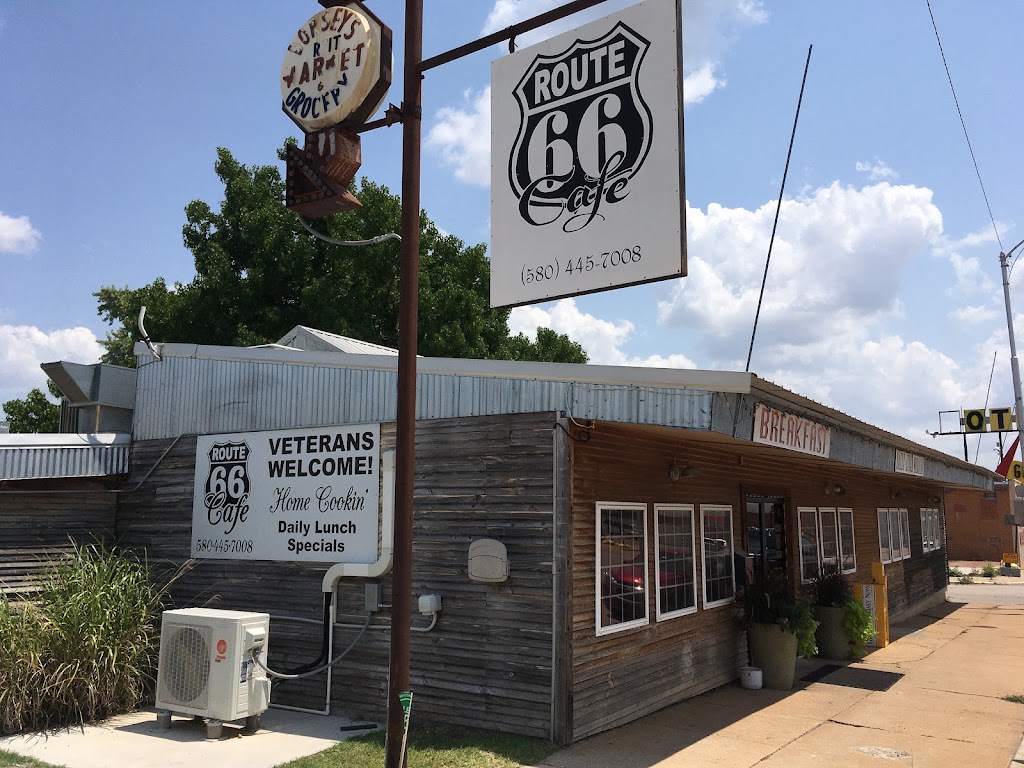 Route 66 Cafe At The Market | restaurant | 301 W Gary Blvd, Clinton, OK 73601, USA | 5804457008 OR +1 580-445-7008