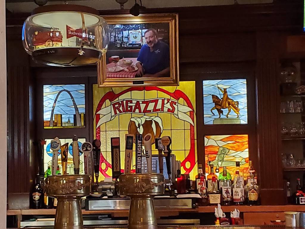 Rigazzis | restaurant | 4945 Daggett Ave, St. Louis, MO 63110, USA | 3147724900 OR +1 314-772-4900
