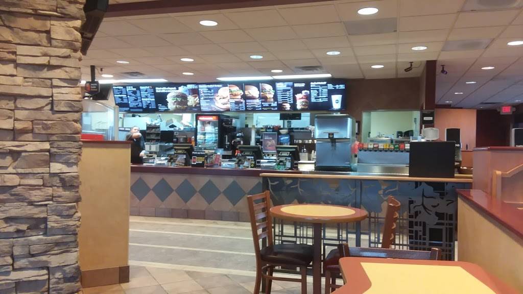 McDonalds | cafe | 225 N Main St, Fort Atkinson, WI 53538, USA | 9205639593 OR +1 920-563-9593