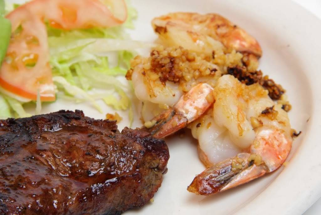 Carminas Restaurant and Banquets | restaurant | 1055 N Randall Rd, Elgin, IL 60123, USA | 8477606000 OR +1 847-760-6000