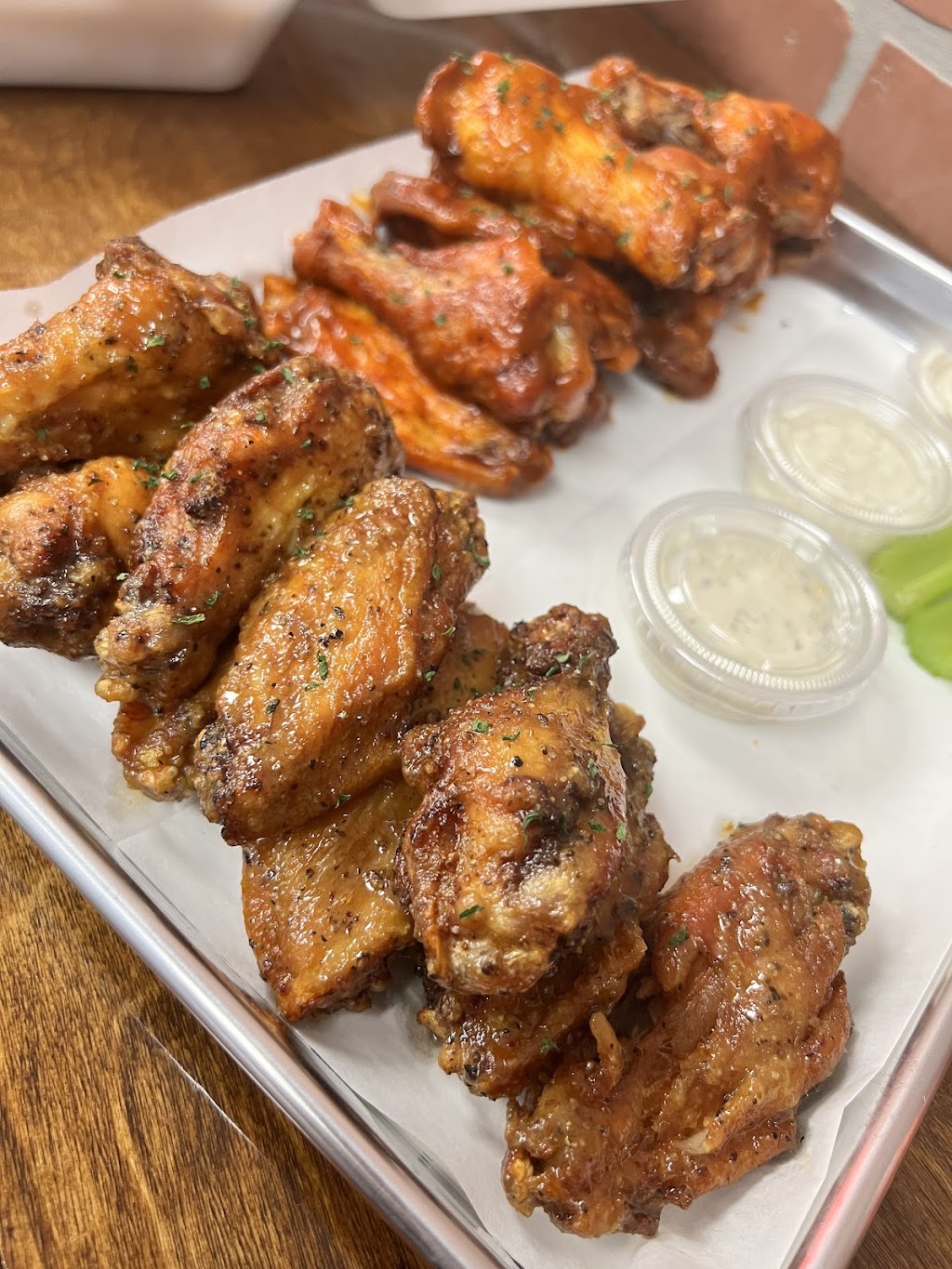 Sauce Wing Co | 3580 Breckinridge Blvd Suite 106, Duluth, GA 30096, USA