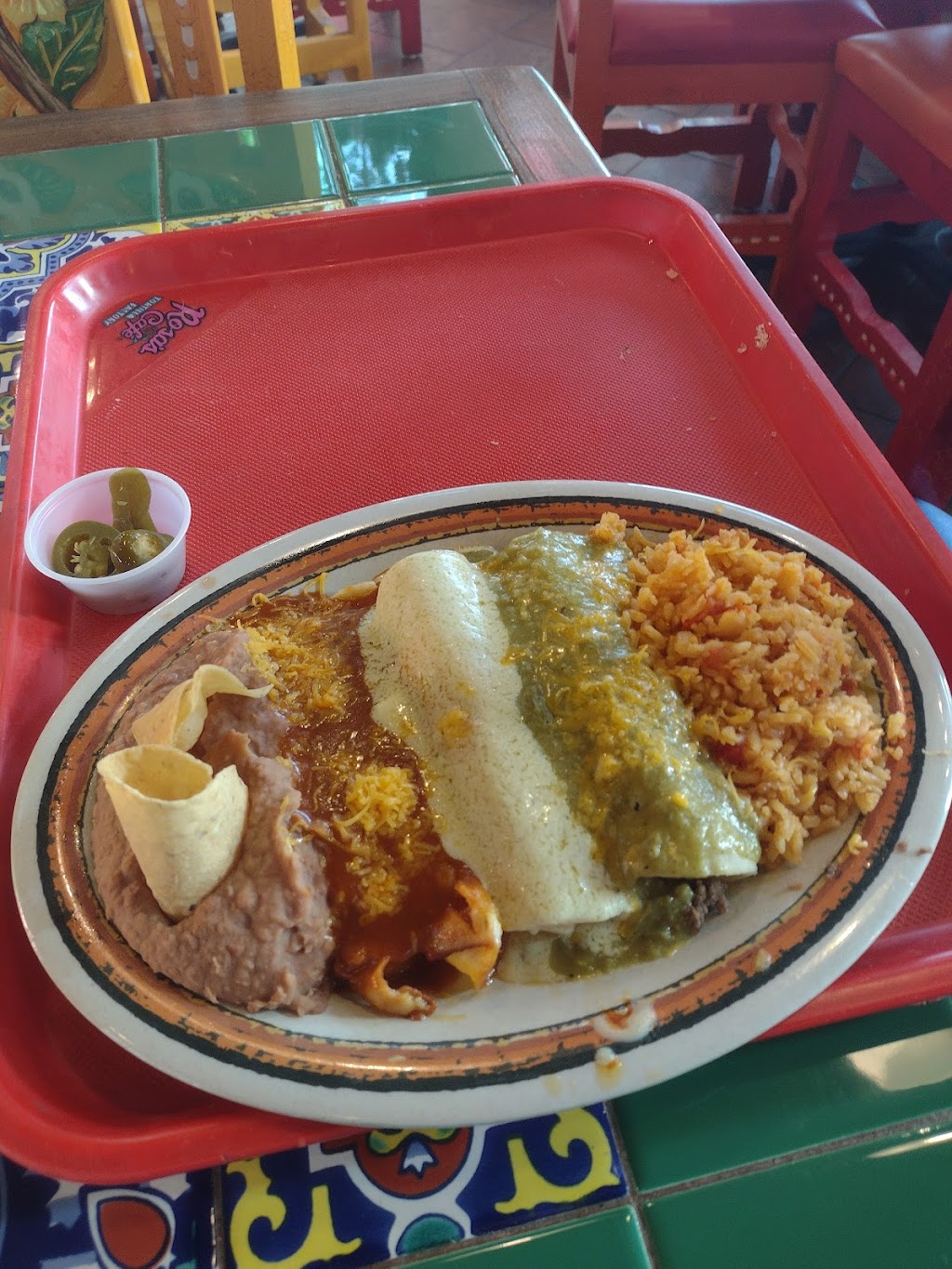 Rosas Café & Tortilla Factory | restaurant | 4235 Sherwood Way, San Angelo, TX 76901, USA | 3259427597 OR +1 325-942-7597