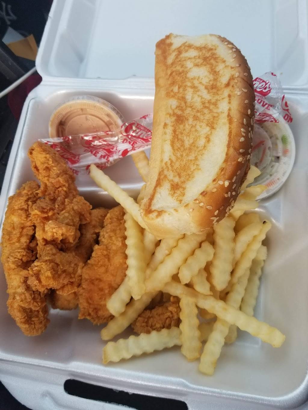 Raising Cane's Chicken Fingers Meal takeaway 14356 Pearl Rd