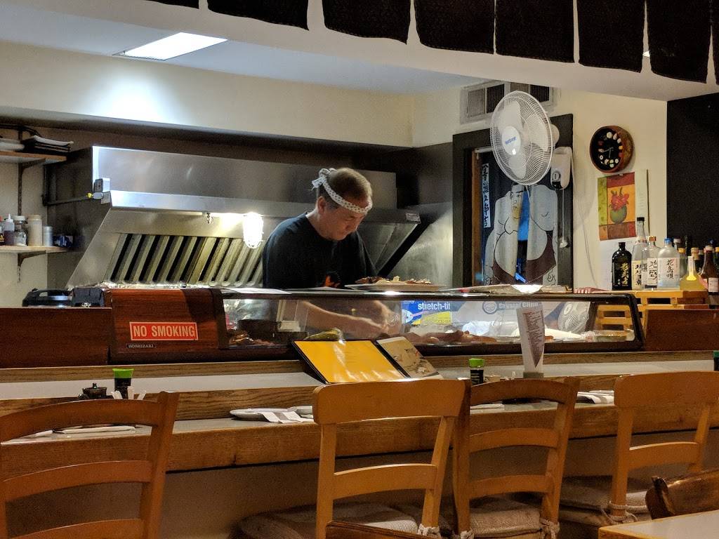 Sushi California | night club | 2033 Martin Luther King Jr Way, Berkeley, CA 94704, USA | 5105480737 OR +1 510-548-0737