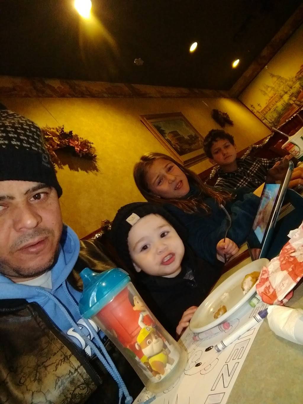 Venezia Italian Family Restaurant | restaurant | 5273 US-158, Bermuda Run, NC 27006, USA | 3369406787 OR +1 336-940-6787