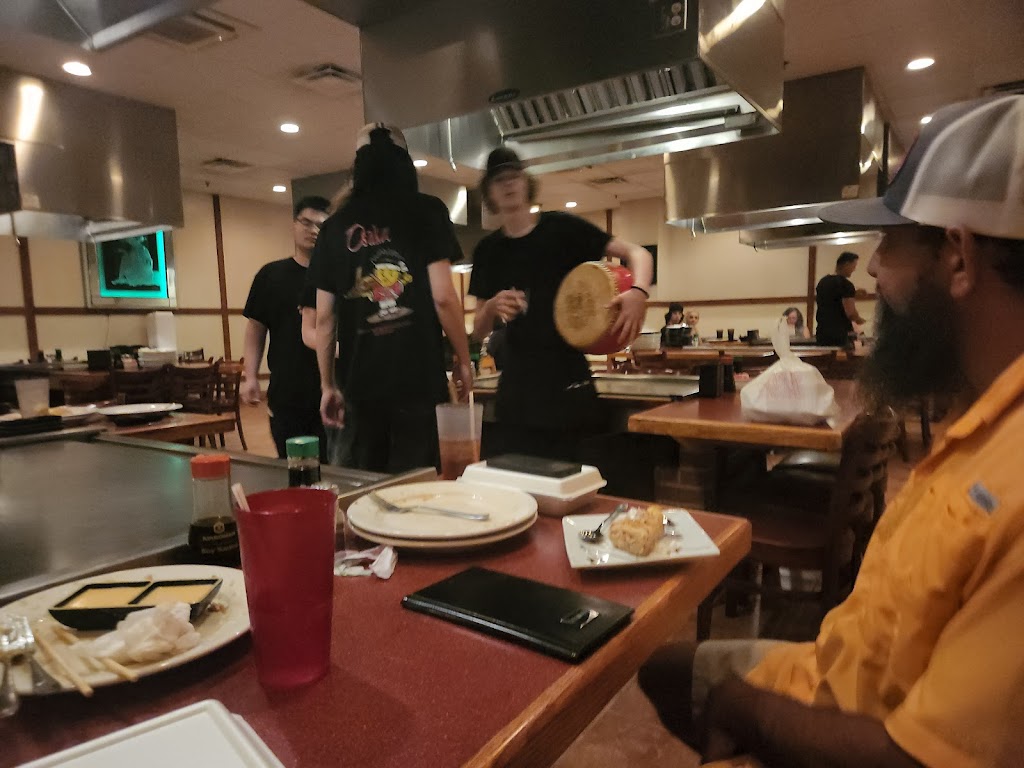 Osaka Japanese Steakhouse & Sushi Bar Restaurant 3954 Central Ave M