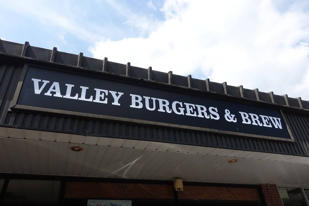 Valley Burgers and Brew | restaurant | 640 Westwood Ave., River Vale, NJ 07675, USA | 2013830957 OR +1 201-383-0957