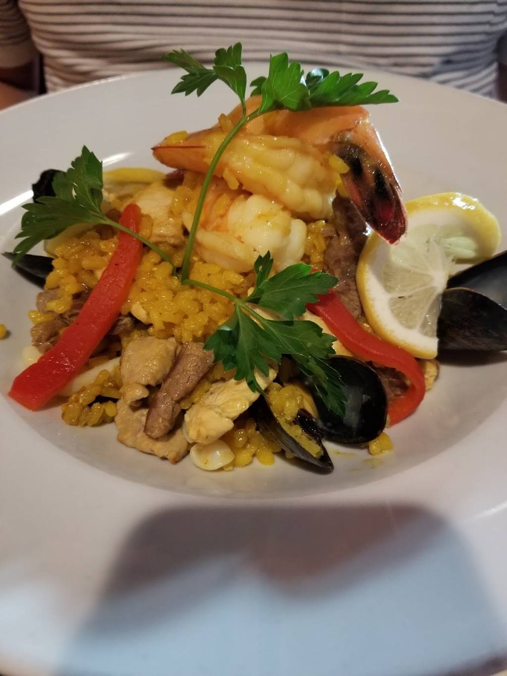 Costa Brava Bistro | restaurant | 5107 Bellaire Blvd Ste 100, Bellaire, TX 77401, USA | 7138391005 OR +1 713-839-1005