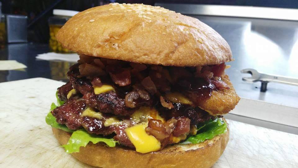 Burger Shop | restaurant | Blvd. Santa Fe Y Prolongación Santa Fe, Parque 2da Seccion, Santa Fe, 22201 Tijuana, B.C., Mexico | 016644007839 OR +52 664 400 7839
