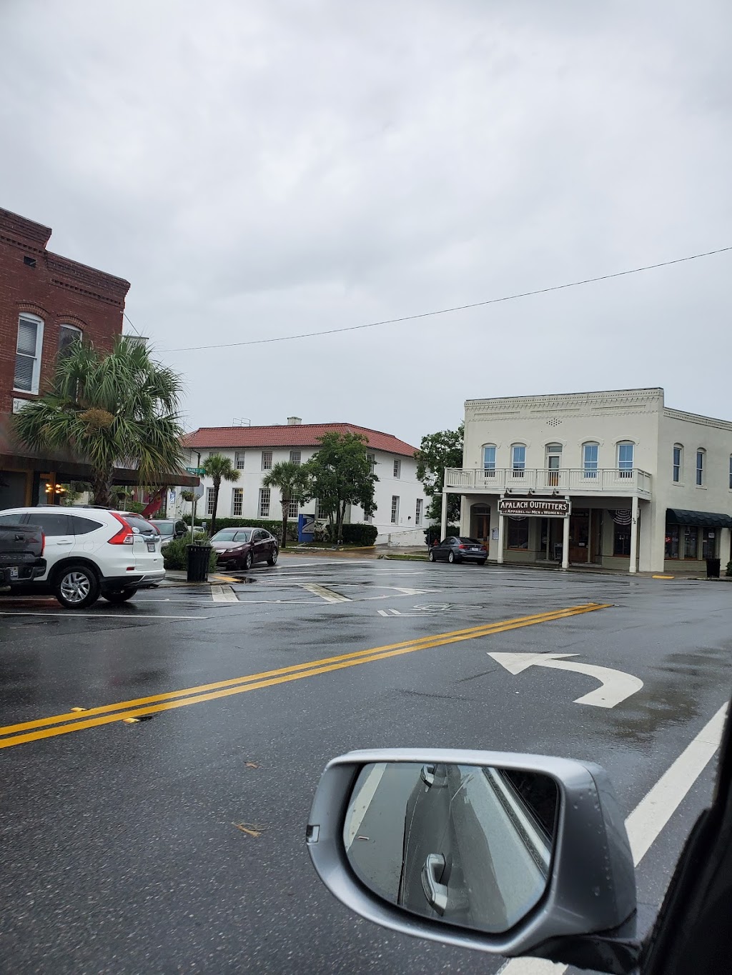 Apalachicola Seafood Grill Restaurant 100 Market St, Apalachicola