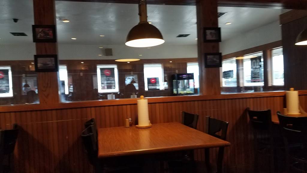 Pizza Hut | meal takeaway | 2102 N Broadway St, Poteau, OK 74953, USA | 9186473636 OR +1 918-647-3636