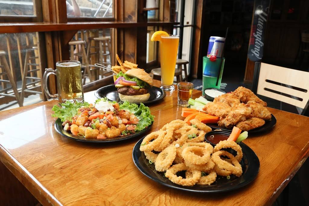 Puckers Sports Grill 745 Parkway 9, Gatlinburg, TN 37738, USA