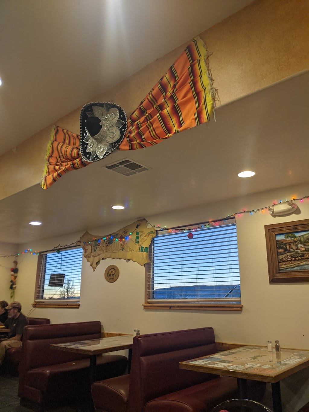 Los Amigos Mexican Restaurant | restaurant | 3 E 700 S, Ephraim, UT 84627, USA | 4352835675 OR +1 435-283-5675