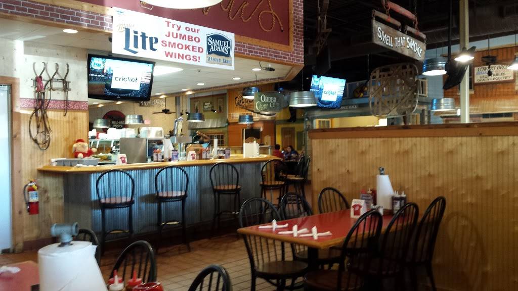 Bandanas Bar-B-Q | restaurant | 8234 N Lindbergh Blvd, Florissant, MO 63031, USA | 3148376000 OR +1 314-837-6000