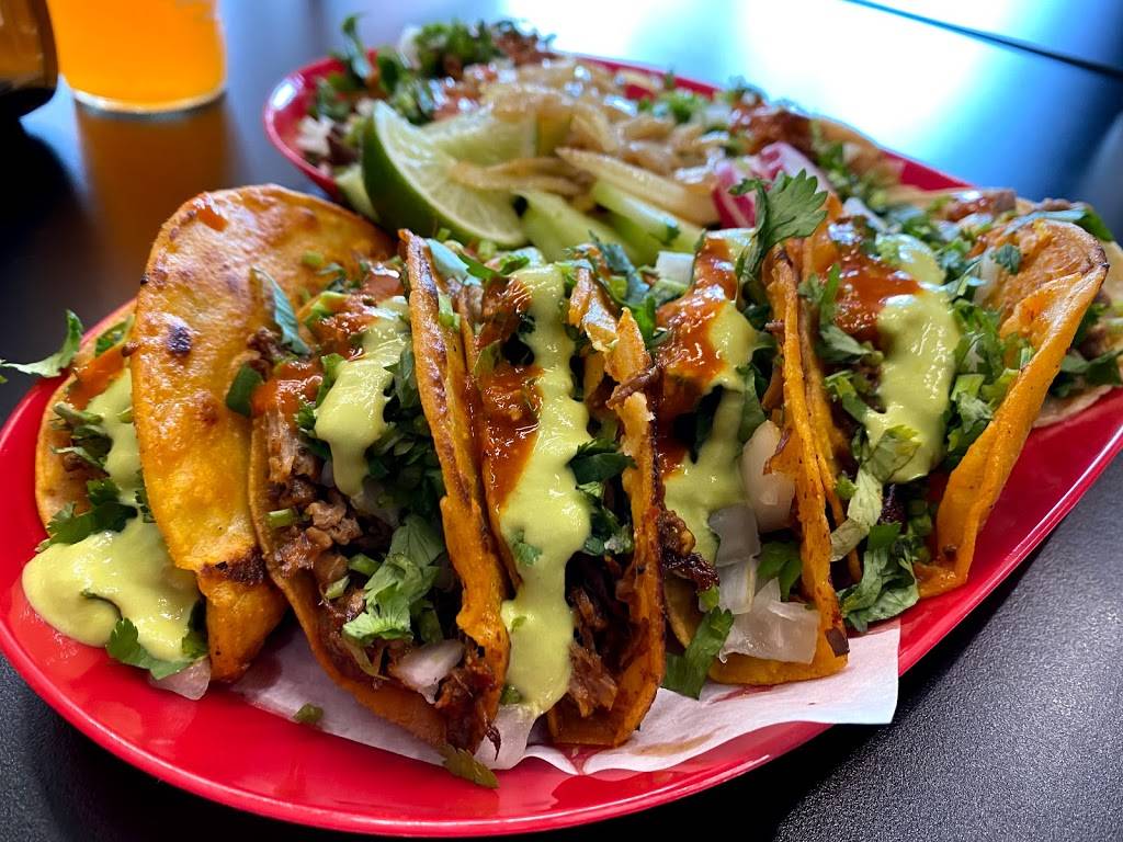 Taqueria y birrieria las cuatro milpas - Restaurant | 1526 E Lake St ...