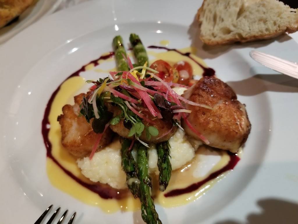 Downtown 140 | restaurant | 140 N Main St, Hudson, OH 44236, USA | 3306552940 OR +1 330-655-2940