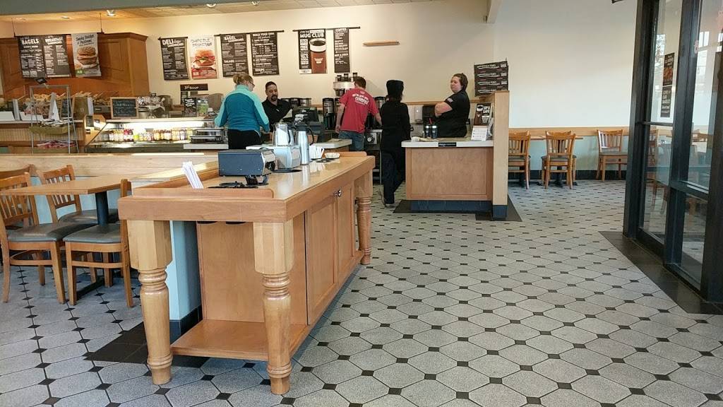 Brueggers Bagels | bakery | 4963 Darrow Rd, Stow, OH 44224, USA | 3303424333 OR +1 330-342-4333