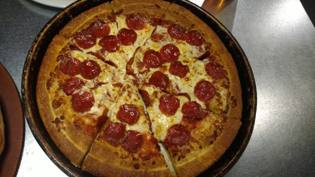 Pizza Hut | meal takeaway | 107 N Goose Creek Blvd, Goose Creek, SC 29445, USA | 8432669230 OR +1 843-266-9230