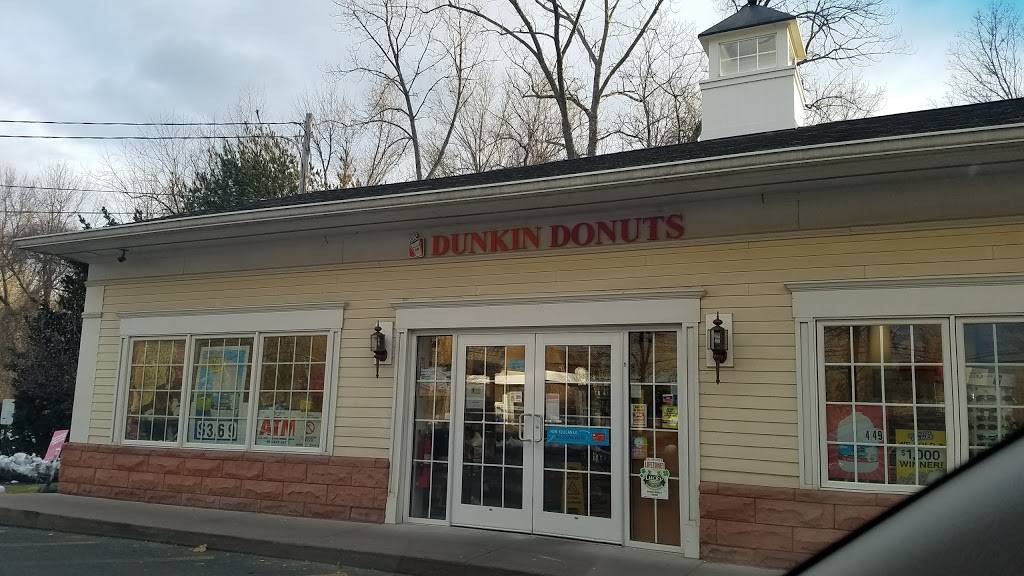 Dunkin | bakery | 75 E Main St, Avon, CT 06001, USA | 8606740669 OR +1 860-674-0669
