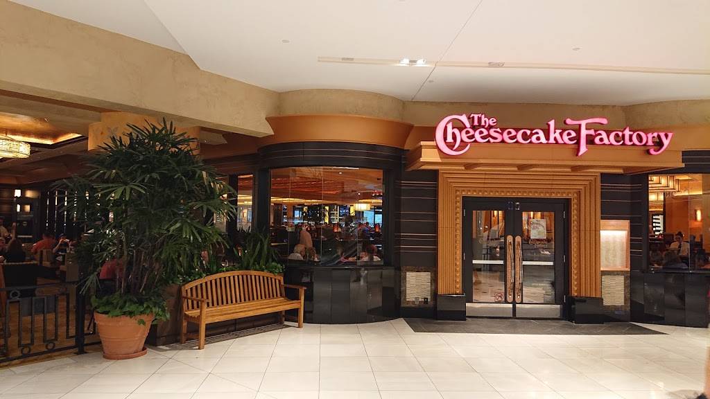 The Cheesecake Factory | restaurant | 390 Hackensack Ave, Hackensack, NJ 07601, USA | 2014880330 OR +1 201-488-0330