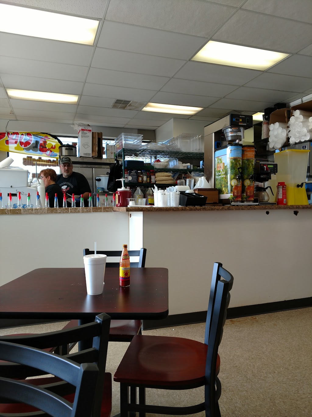 Louisiana Lunchbox Restaurant 6705 Pine Forest Rd, Pensacola, FL