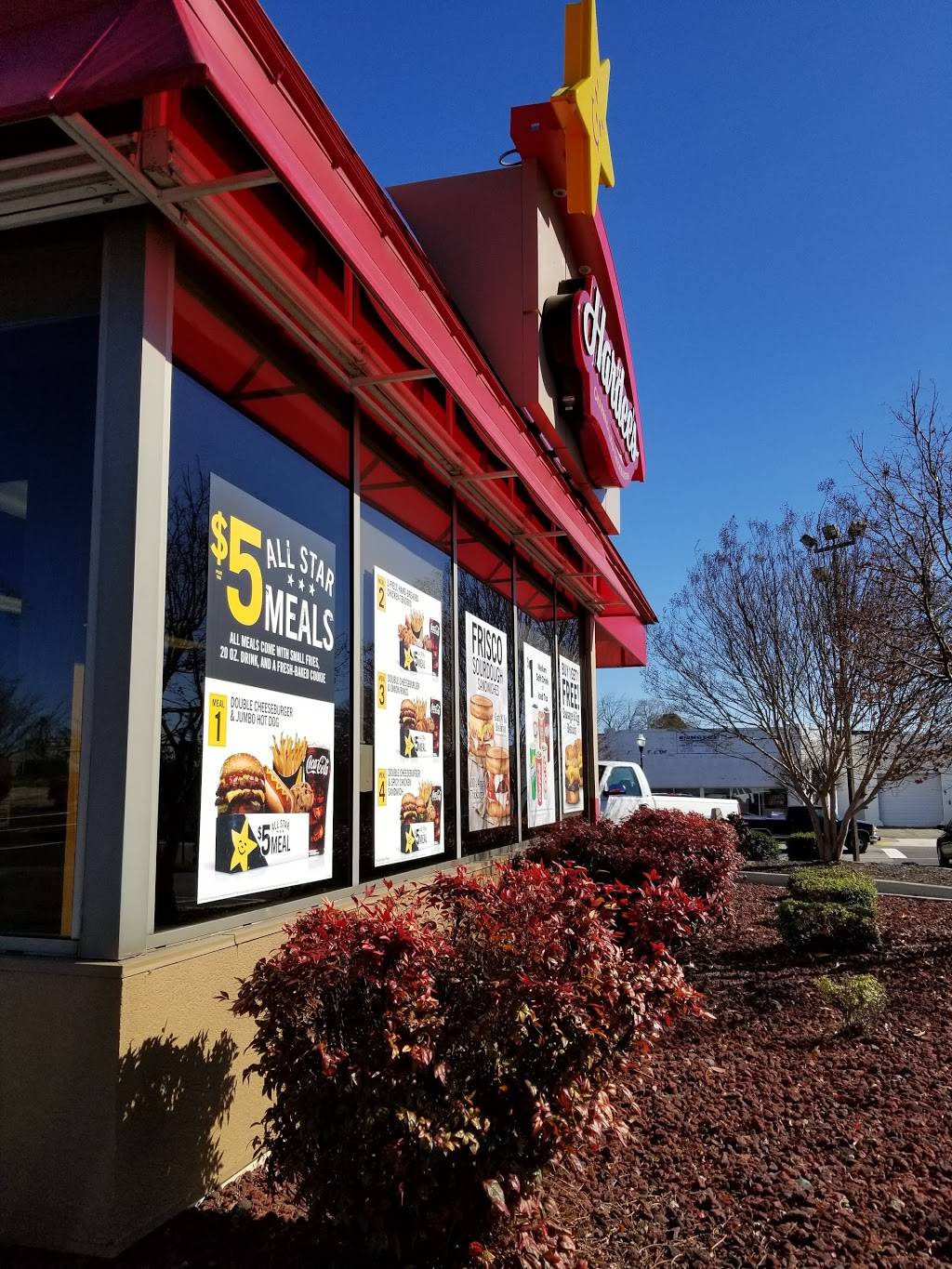 Hardees | restaurant | 230 E 2nd St, Chase City, VA 23924, USA | 4343722009 OR +1 434-372-2009