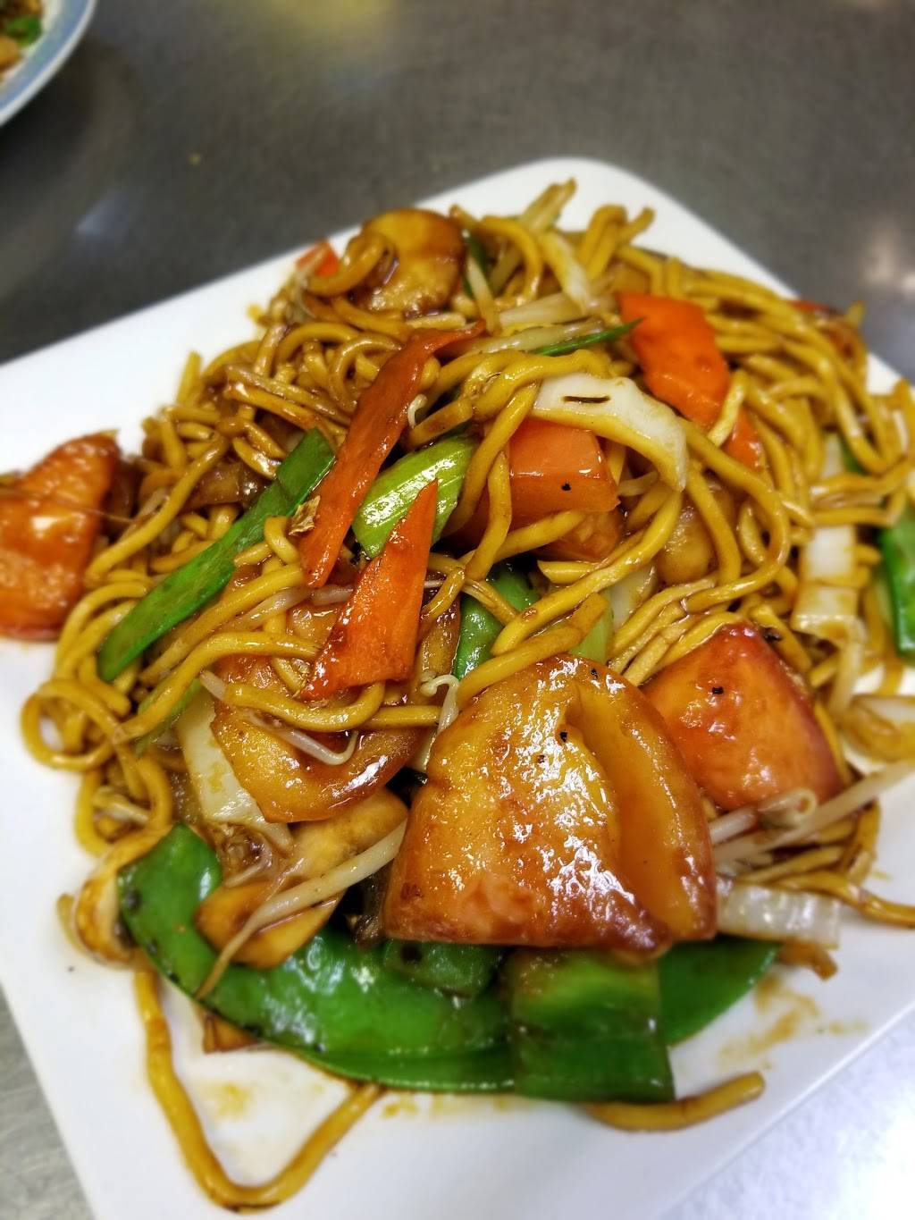 Silver Lake Chinese Restaurant | restaurant | 881 S Randall Rd, Elgin, IL 60123, USA | 8478888088 OR +1 847-888-8088