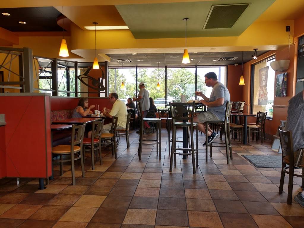 Taco Bell | meal takeaway | 423 E, US-54, Camdenton, MO 65020, USA | 5733467824 OR +1 573-346-7824