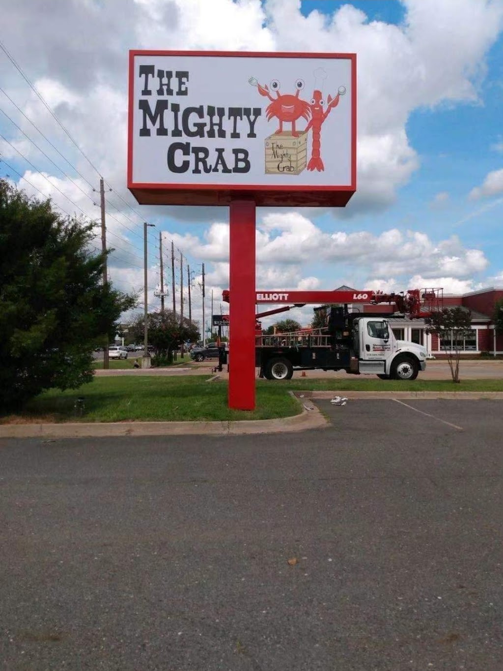 The Mighty Crab (Bossier City) | meal takeaway | 2958 E Texas St, Bossier City, LA 71111, USA | 3185623835 OR +1 318-562-3835