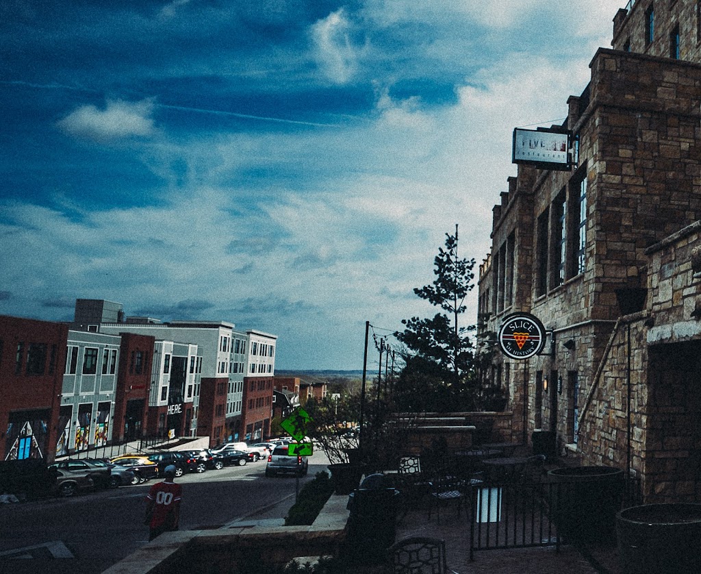 Slice of History | meal delivery | 1200 Oread Ave, Lawrence, KS 66044, USA | 7858303910 OR +1 785-830-3910