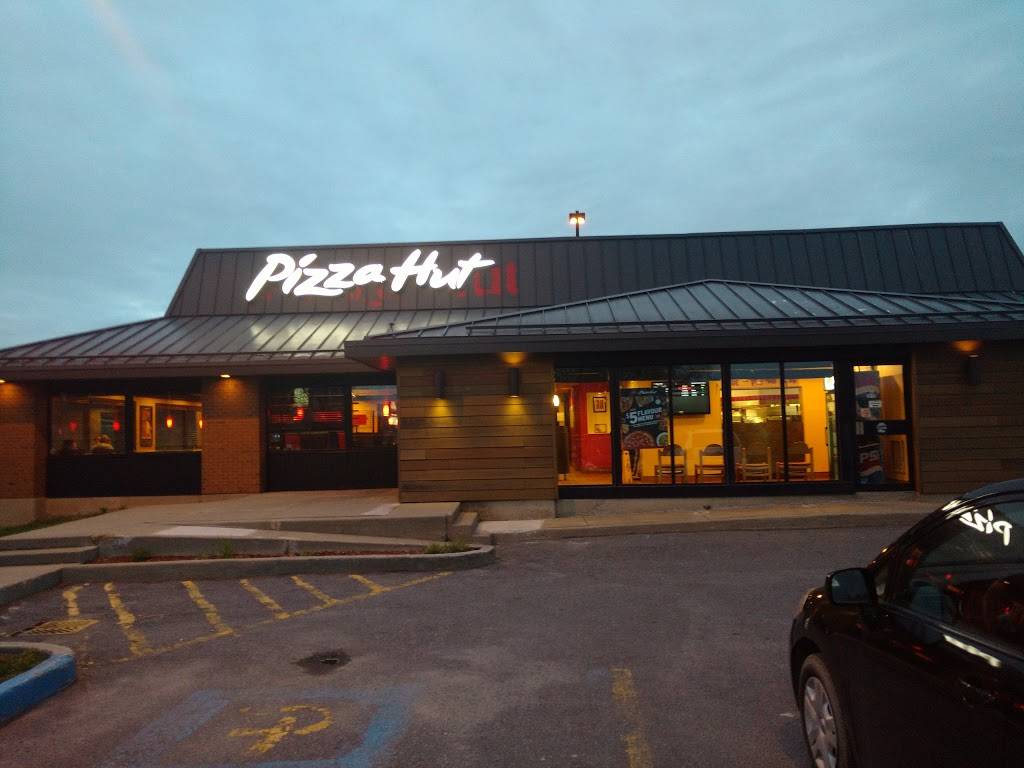 Pizza Hut - Meal delivery | 39 Warne Crescent, Kingston, ON K7L 4V4, Canada