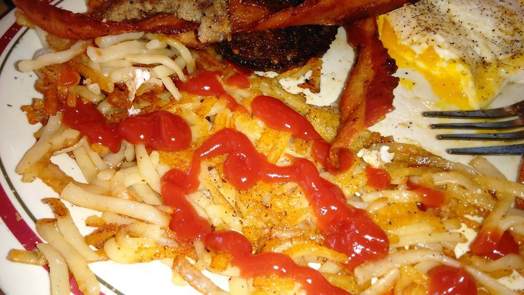 Huddle House | meal takeaway | 3106 US-431, Roanoke, AL 36274, USA | 3348636424 OR +1 334-863-6424
