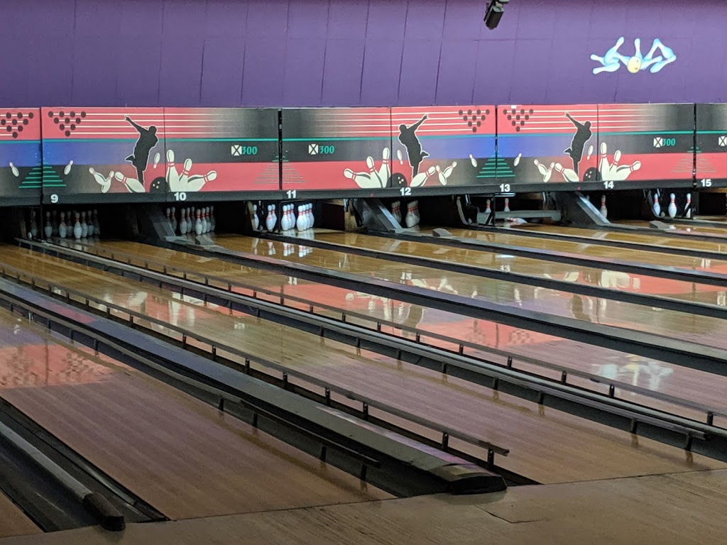 Strike & Spare Fountain Lanes 3315 N Broadway, Knoxville, TN 37917, USA
