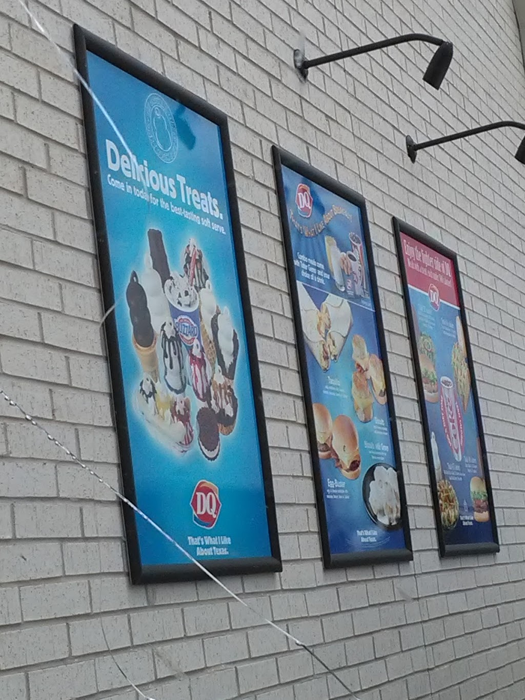 Dairy Queen | restaurant | 630 S St Marys St, Falfurrias, TX 78355, USA | 3613253888 OR +1 361-325-3888