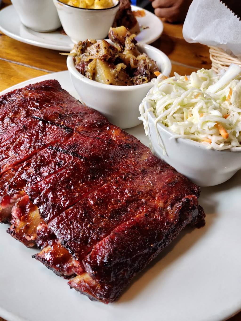 Hickory BBQ & Smokehouse | 743 NY-28, Kingston, NY 12401, USA