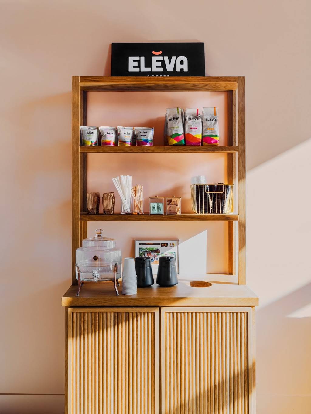 Eleva Coffee GPL | meal takeaway | 7 Bell Slip, Brooklyn, NY 11222, USA | 3472944200 OR +1 347-294-4200