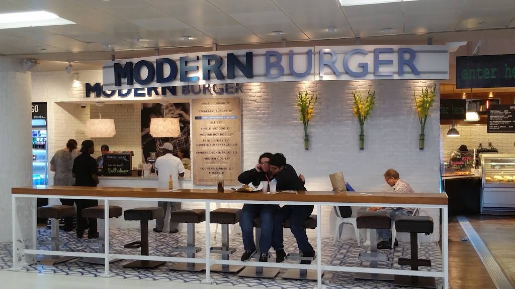 Modern Burger | restaurant | 3800 E Sky Harbor Blvd, Phoenix, AZ 85034, USA | 6022733300 OR +1 602-273-3300