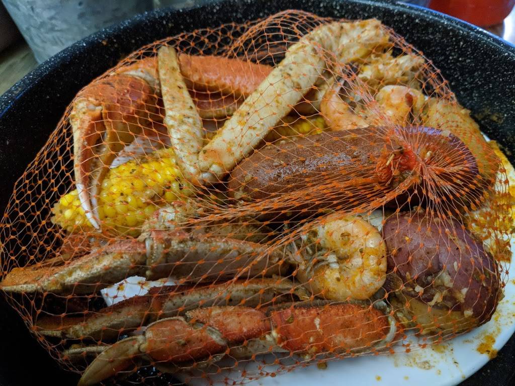 Joe's Crab Shack - Restaurant | 4901 Stelton Rd, South Plainfield, NJ 07080, USA