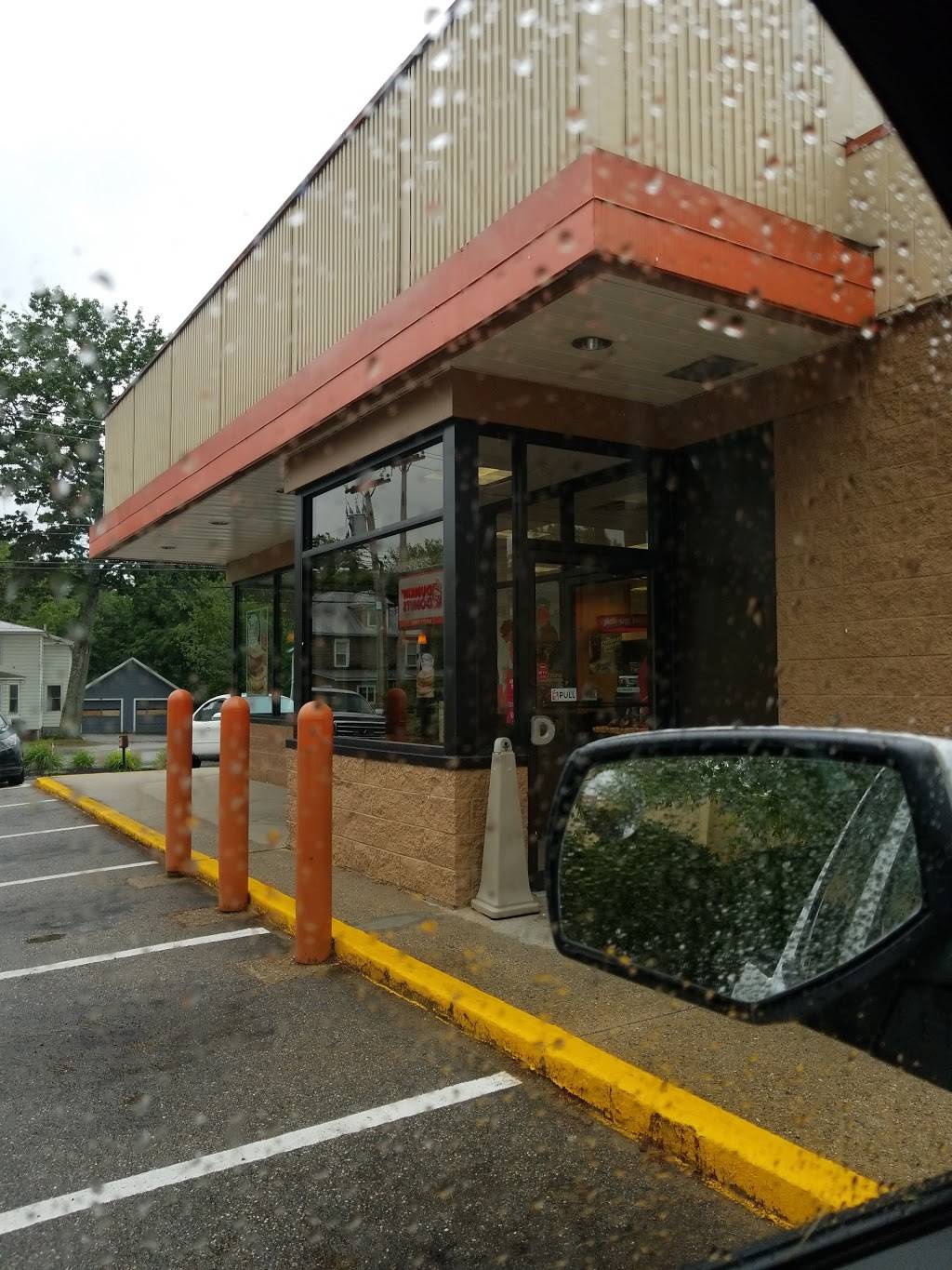 Dunkin | bakery | 169 Main St, South Paris, ME 04281, USA | 2077432020 OR +1 207-743-2020