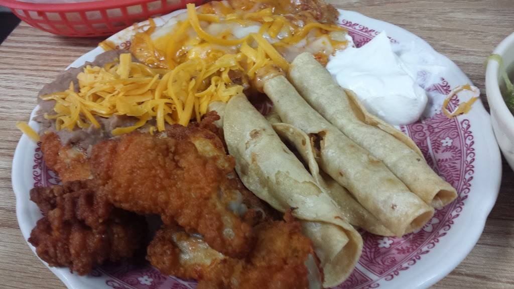 Taqueria Guadalajara | restaurant | 106 N, TX-214, Denver City, TX 79323, USA | 8065923164 OR +1 806-592-3164