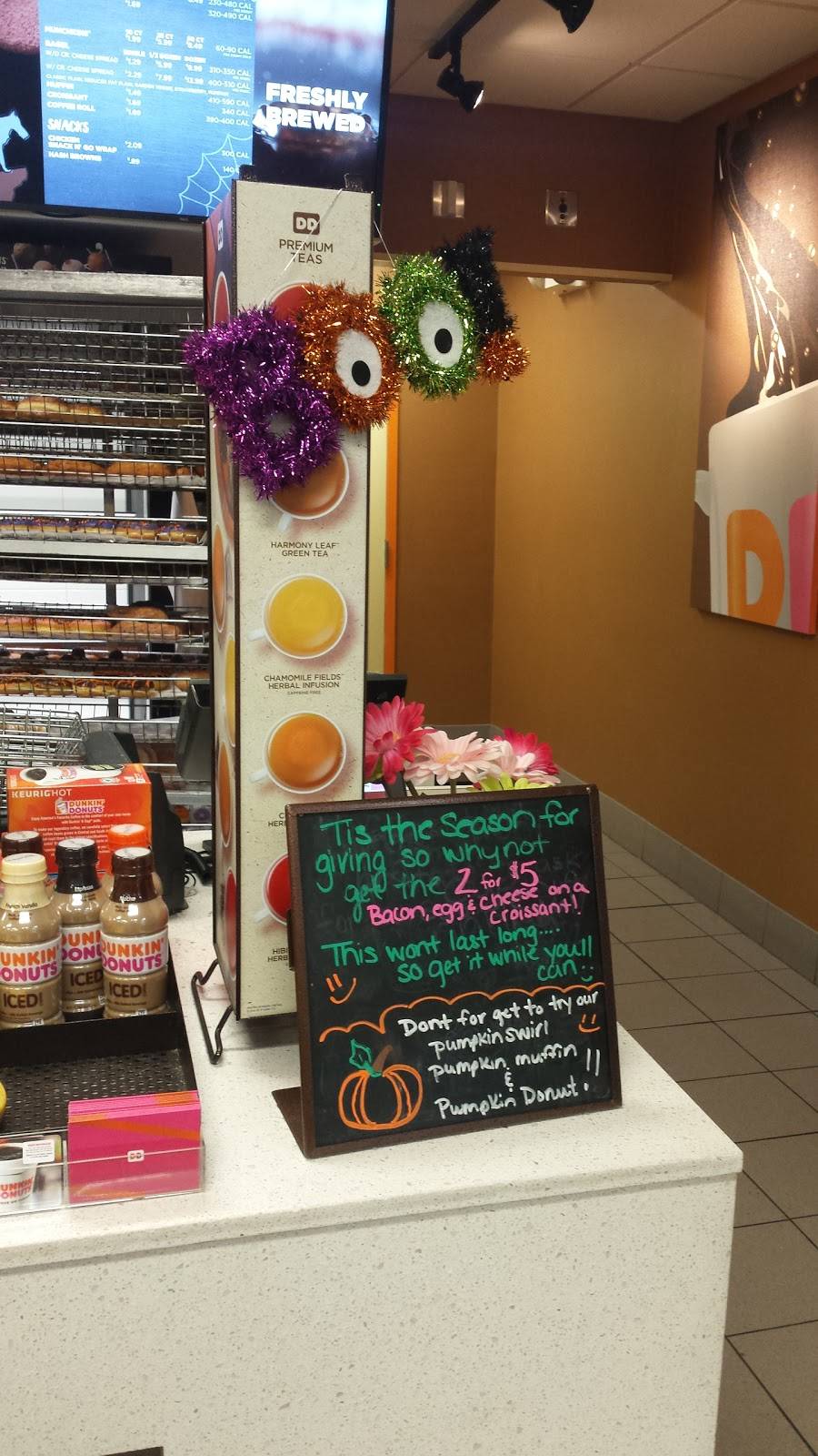 Dunkin' | 500 Foxon Rd, New Haven, CT 06513, USA