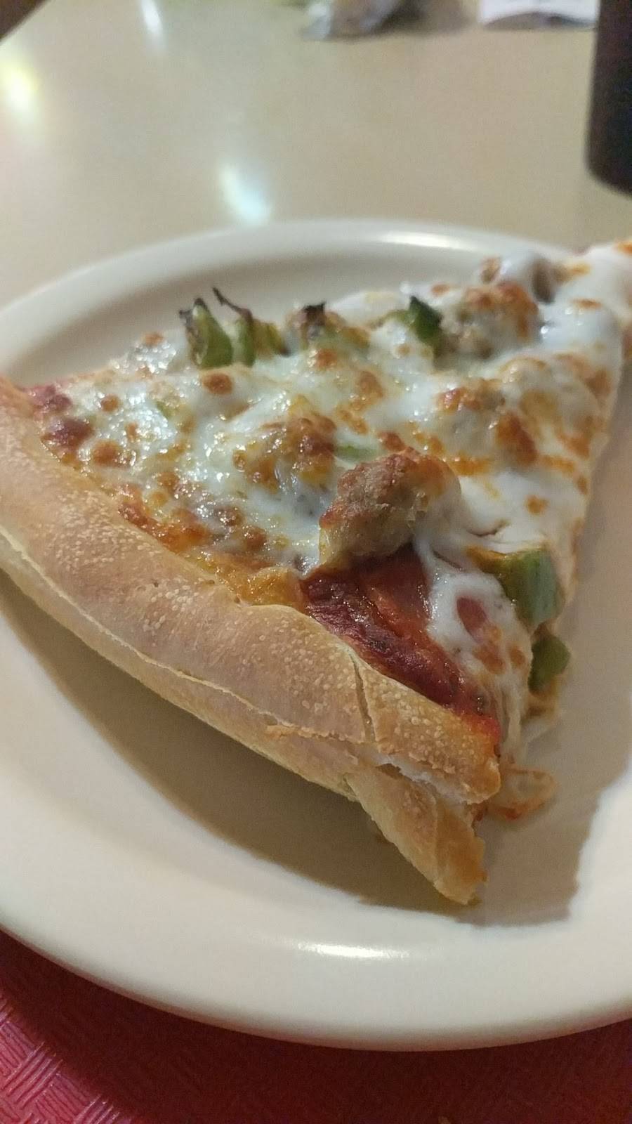 Godfathers Pizza | meal delivery | 1611 16th St NW, Rochester, MN 55901, USA | 5072887515 OR +1 507-288-7515