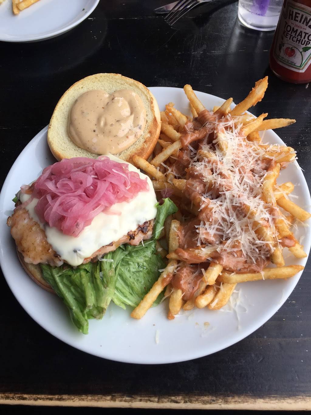 The Colonial | restaurant | 56-58 Court St, Binghamton, NY 13901, USA | 6072387741 OR +1 607-238-7741