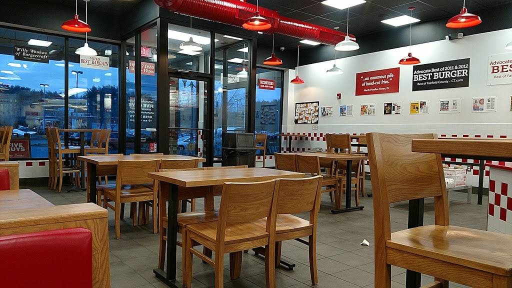 Five Guys | meal takeaway | 255 W Main St, Avon, CT 06001, USA | 8604099100 OR +1 860-409-9100